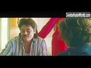 Leana Chavez Nude, breasts scene in Savages (2012) 16