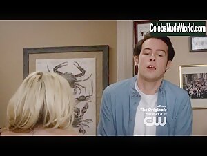 Lindsey Gort Topless , Sexy Dress scene in The Carrie Diaries (2013-2014) 13