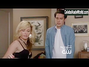 Lindsey Gort Topless , Sexy Dress scene in The Carrie Diaries (2013-2014) 17