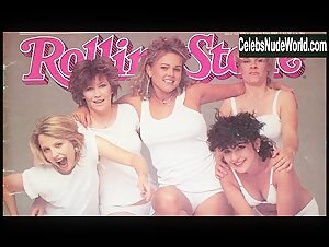 Jane Wiedlin, Belinda Carlisle, Kathy Valentine Sexxy,underwear scene in The Go-Go's (2020) 14