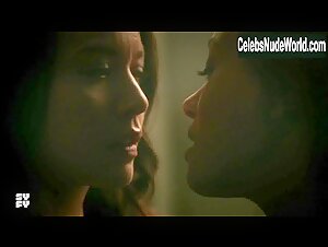 Melissa O'Neil, Melanie Liburd Sexy, lesbian scene in Dark Matter (2015-2017) 3