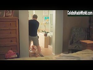 Molly Shannon butt, Nude scene in Other People (2016) 19