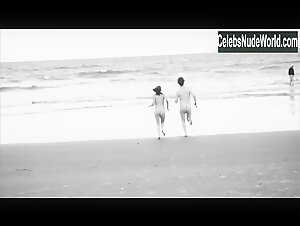 Markéta Irglová butt, bush scene in The Swell Season (2011) 13