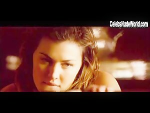 Marta Nieto Nude, breasts scene in Hot Summer Rain (2006) 14