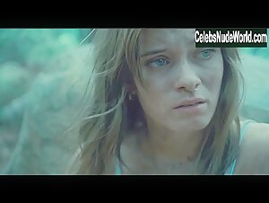 Martha MacIsaac underwear, Sexy scene in The Last House on the Left (2009) 14