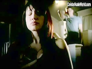 Marla Sokoloff Sexy scene in Desperate Housewives (2004-2011) 10