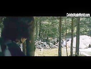 Megan Dodds Nude, butt scene in The Contract (2006) 8
