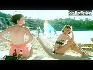 Mary Gross breasts, Nude scene in Club Paradise (1986) 11