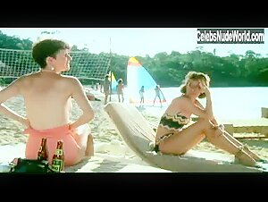 Mary Gross breasts, Nude scene in Club Paradise (1986) 8
