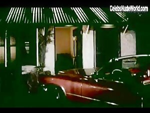 Maureen McCormick Nude, breasts scene in Texas Lightning (1981) 5