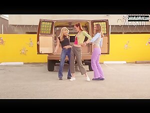 Jennifer Schwalbach Smith Sexy scene in Jay and Silent Bob Strike Back (2001) 9