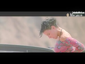 Lori Petty bush, Nude scene in Point Break (1991) 4