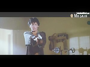 Lori Petty Sexy, thong scene in Point Break (1991) 8