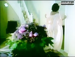 Iris Berben Nude, butt scene in Das Viereck (1987) 11