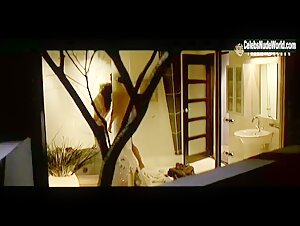 Kim Hye-soo breasts, Nude scene in Hypnotized (2004) 17