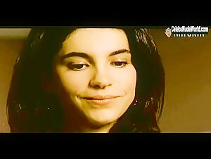 Irene Visedo breasts, Nude scene in La mujer de mi vida (2001) 11
