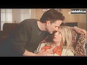 Hope Davis Sexy scene in The Secret Lives of Dentists (2002)
