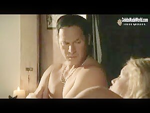 Giselle D'Cole butt, Nude scene in Confessions of a Pit Fighter (2005) 15