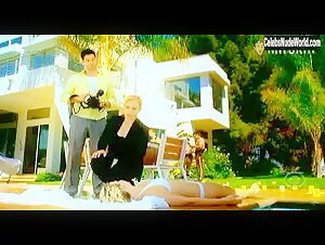Heather Sossaman Cleavage , Blonde scene in CSI: Miami (2002-2008) 11