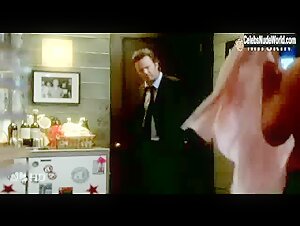 Gina La Piana Sexy scene in Studio 60 on the Sunset Strip (2006-2007) 3