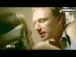 Gretchen Egolf underwear, Sexy scene in Journeyman (2007) 18
