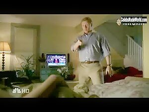 Gretchen Egolf underwear, Sexy scene in Journeyman (2007) 3
