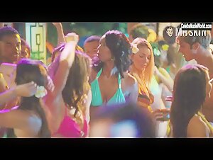 Tasha Smith Sexy, bikini scene in Couples Retreat (2009) 1