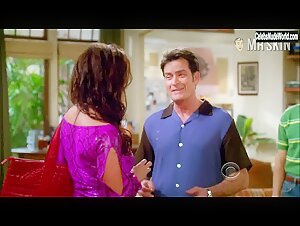 Katy Mixon Sexy scene in Two and a Half Men (2003-2015) 9