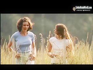 Paula Prentiss, Katharine Ross Outdoor , Brunette scene in The Stepford Wives (1975) 9
