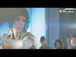 Mae Whitman Sexy scene in Scott Pilgrim vs. the World (2010) 10