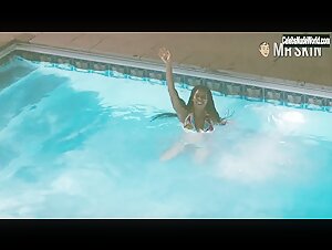 Tasha Smith bikini, Sexy scene in Jumping the Broom (2011) 7