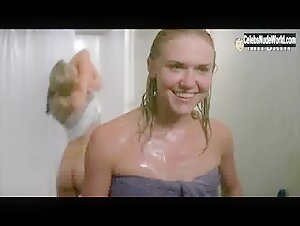 Jennifer Alden butt, Nude scene in Fall Down Dead (2007) 7
