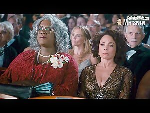 Jasmine Guy Sexy scene in Scary Movie (2013) 17