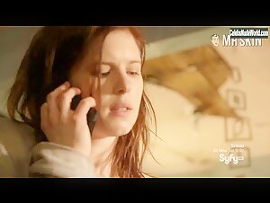 Magda Apanowicz, Cassandra Ebner Sexy,underwear scene in Continuum (2012-2013) 20