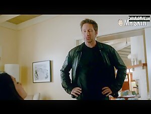 Kelen Coleman underwear, Sexy scene in Californication (2007-2014) 19