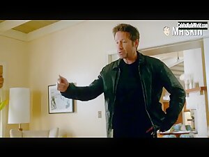 Kelen Coleman underwear, Sexy scene in Californication (2007-2014) 7
