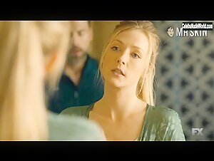 Jennifer Finnigan Sexy scene in Tyrant (2014-2016) 10