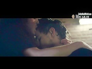 Marie Avgeropoulos underwear, Sexy scene in Tracers (2015) 15