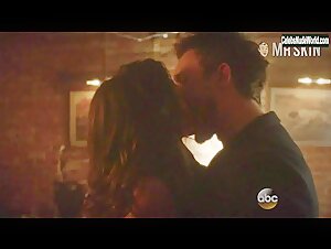 India de Beaufort Attractive,underwear scene in Blood & Oil (2015) 15