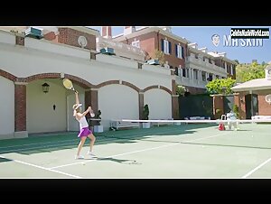 Kaitlin Olson Sexy, bikini scene in The Mick (2017-2018) 6
