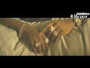 Erica Pinkett Sexy scene in All Eyez on Me (2017) 13