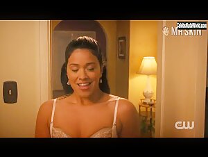 Gina Rodriguez Lingerie , Shower scene in Jane the Virgin (2015-2019)
