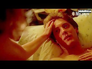 Maria Pitillo Sexy scene in White Palace (1990) 11
