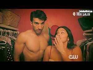 Gina Rodriguez Strips , Lingerie scene in Jane the Virgin (2015-2019) 14