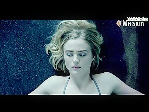 Maddie Hasson Blonde , Lingerie scene in Impulse (2018-2019) 17