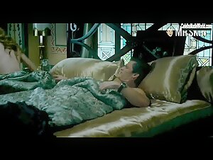 Victoria Summer Nude, breasts scene in Ratpocalypse (2015) 15