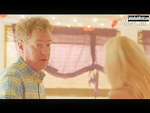 Kether Donohue Hot , Interrupted scene in You're the Worst (2014-2019) 19