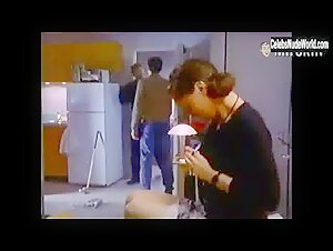 Keegan Connor Tracy boobs , Explicit scene in Beggars and Choosers (1999) 20