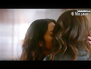 Lesley-Ann Brandt, Inbar Lavi Sexy, lesbian scene in Lucifer (2016-2021) 2
