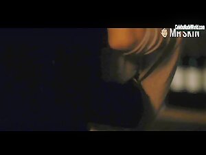 Katherine Moennig, Mercedes Mason Sexy, lesbian scene in The L Word: Generation Q (2019-) 8